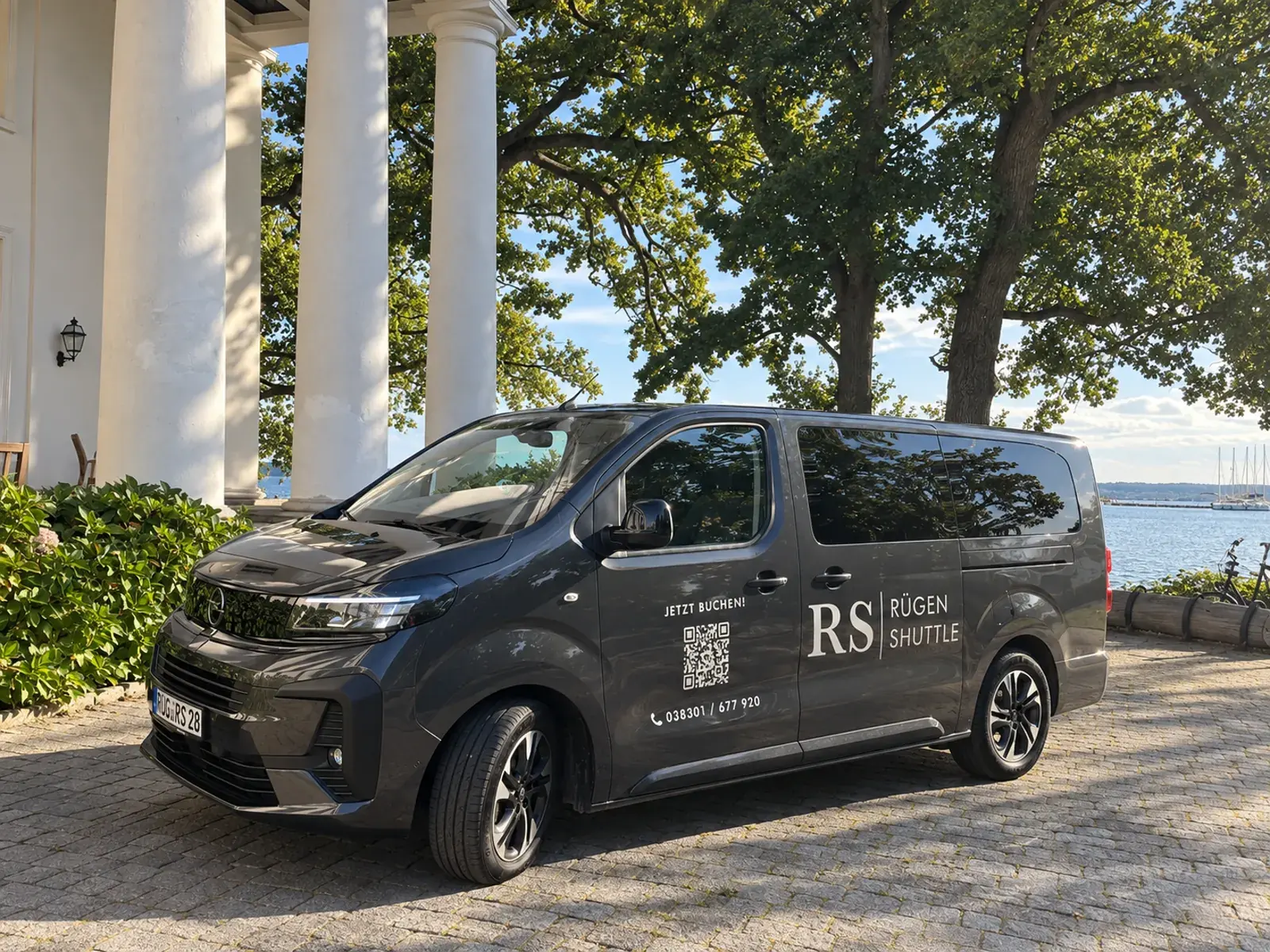 Rügen Shuttle Kleinbus auf Rügen